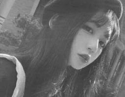 女头像伤感高冷丧,诠释内心独白的美学表达”