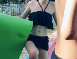 清澈的眼睛小姐姐是谁,揭秘“眼睛小姐姐”的传奇人生