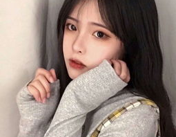 100张同一个人女生照片头像,同一个人女生头像的多面风情